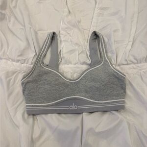 ALO Yoga Light Gray Sports Bra